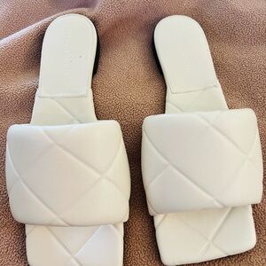 Bottega Veneta Lido Flat Quilted Slides